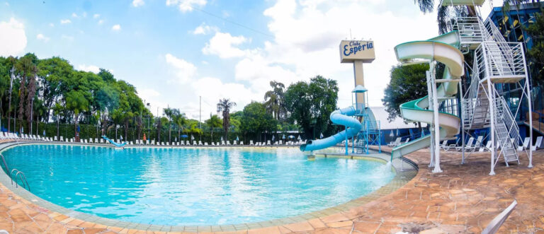 esperia-piscina